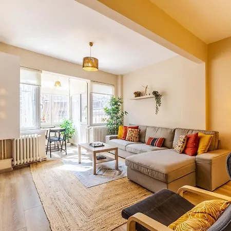Spacious And Stylish Flat Near Taksim In Sisli アパート *