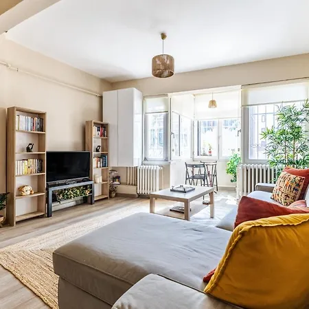 アパート Spacious And Stylish Flat Near Taksim In Sisli *